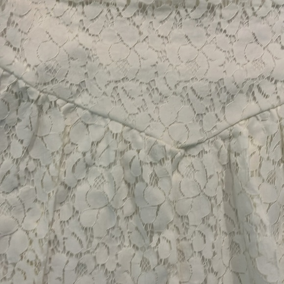 Gorgeous Vintage 90s Delia’s Cream Lace Flowy Lined Pull On Mini Skirt Medium - Picture 3 of 7